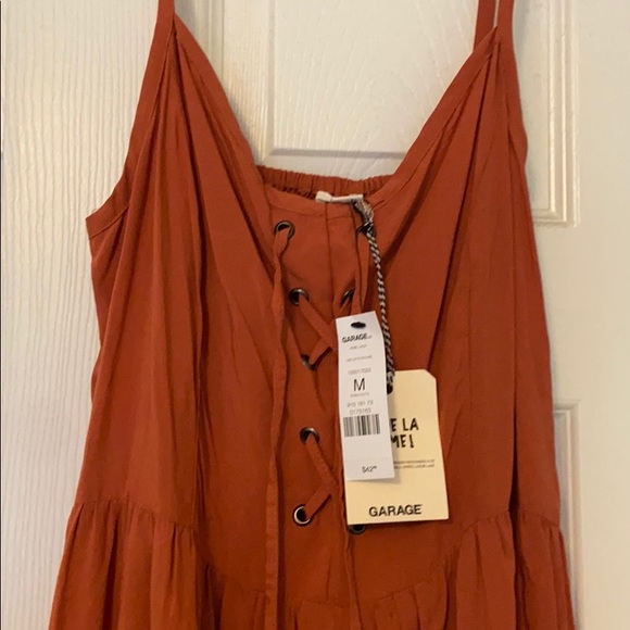 Cute summer/ spring dress! - Picture 2 of 3